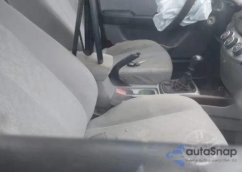 2010 Hyundai Elantra Blue z USA, uszkodzony, nr VIN KMHDU4AD8AU832352